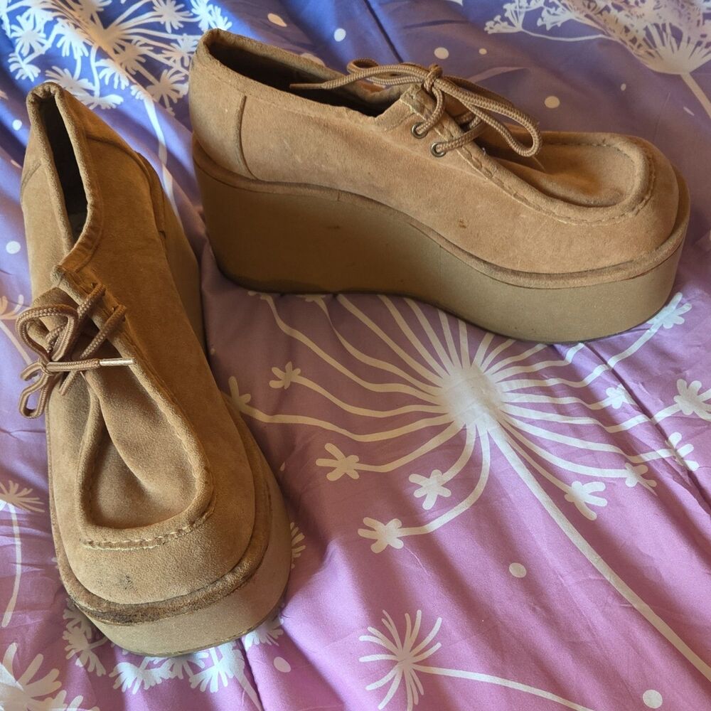 Vintage Y2K Funky Chunk Women's Beige Platform Moccasin Lace-Up Size 8 90s 00s